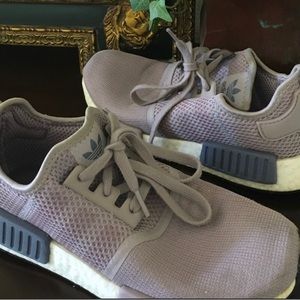 Adidas’s Woman NMD R1 Purple Atlantic shoes